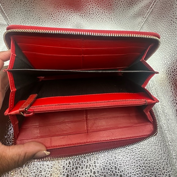 Preloved Red YSL Zippy Wallet with Box and Dust Bag - Picture 6 of 11